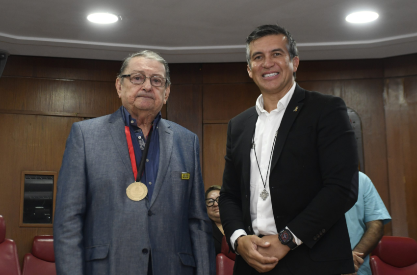  Empresário Jurandi Carneiro recebe Medalha Cidade de João Pessoa na CMJP