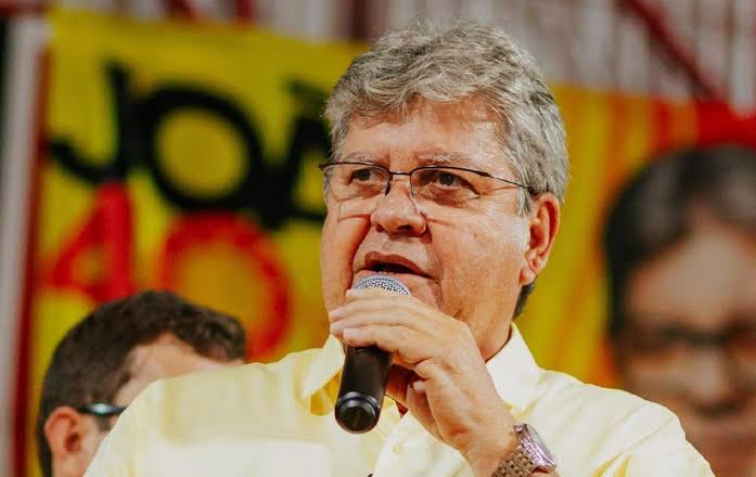 João Azevêdo assumirá a liderança do PSB na Paraíba a partir de 2025