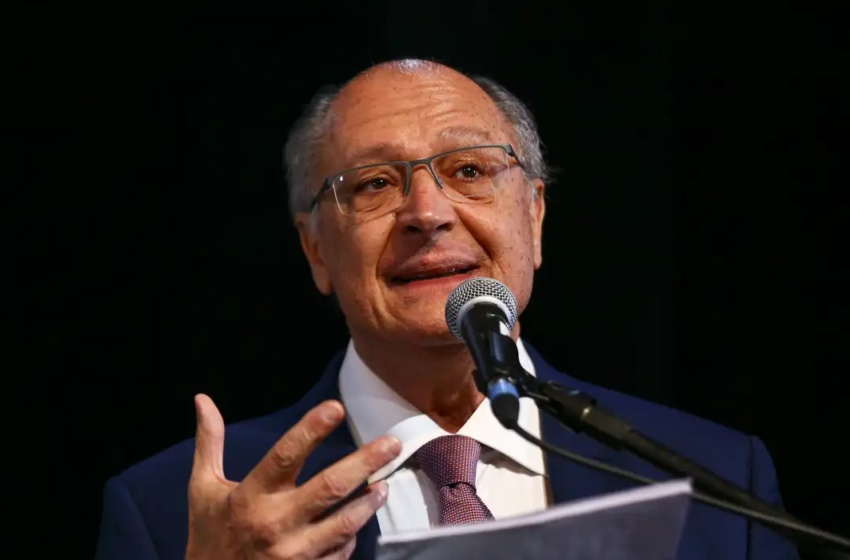  Alckmin: núcleo do pacote fiscal é aprovado e eliminará déficit