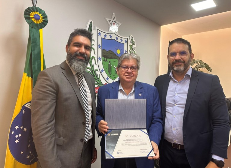  Governador João é premiado em reconhecimento à implantação do Preamar