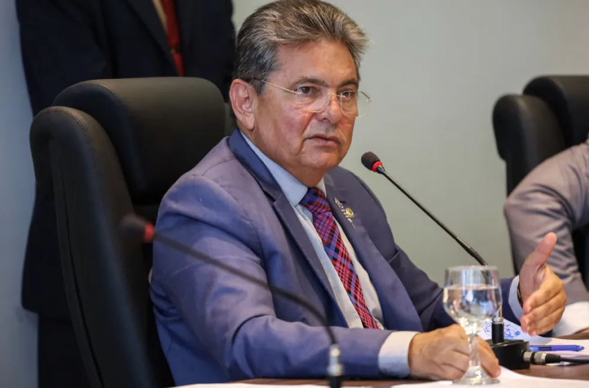  Adriano Galdino anuncia início de sua pré-candidatura ao governo em 2026: “é pra valer”