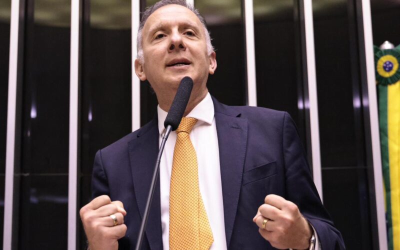 Aguinaldo Ribeiro confirma que a fusão entre PP, Republicanos e União Brasil está em andamento