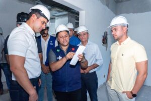  Lucas Ribeiro inspeciona obras em Guarabira e prestigia tradicional Festa da Luz; veja fotos