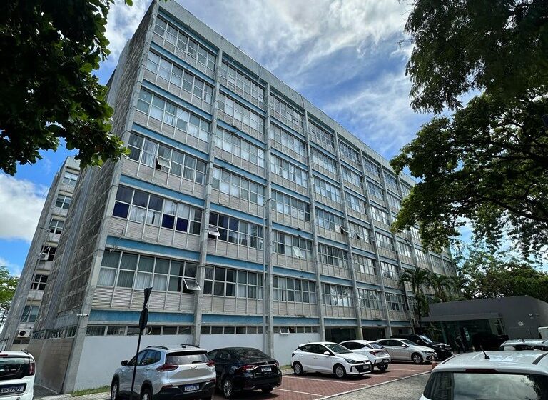  Governo da Paraíba decreta ponto facultativo na próxima sexta-feira