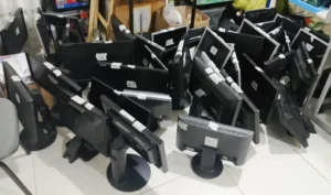  Secitec recebe da Polícia Civil doação de resíduos eletrônicos para o projeto Recicla JP