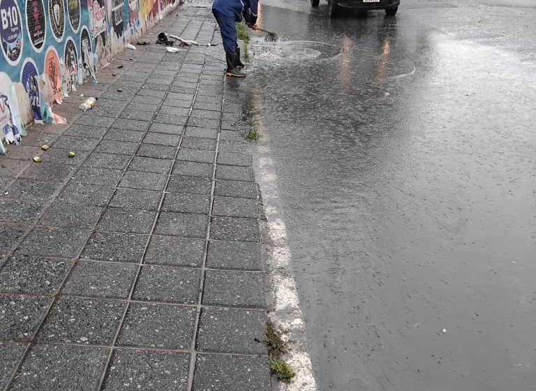  Serviços de manutenção da Seinfra alcançam 40 bairros da capital