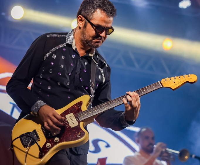 Culturas populares e shows de Caronas do Opala e dupla Mateus Gael e Maria Ercília dão o tom da Festa das Neves