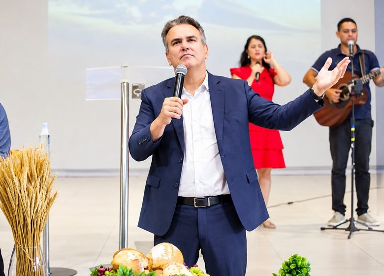 Cidade Viva Catedral realiza tarde de oração e consagração neste sábado (3)